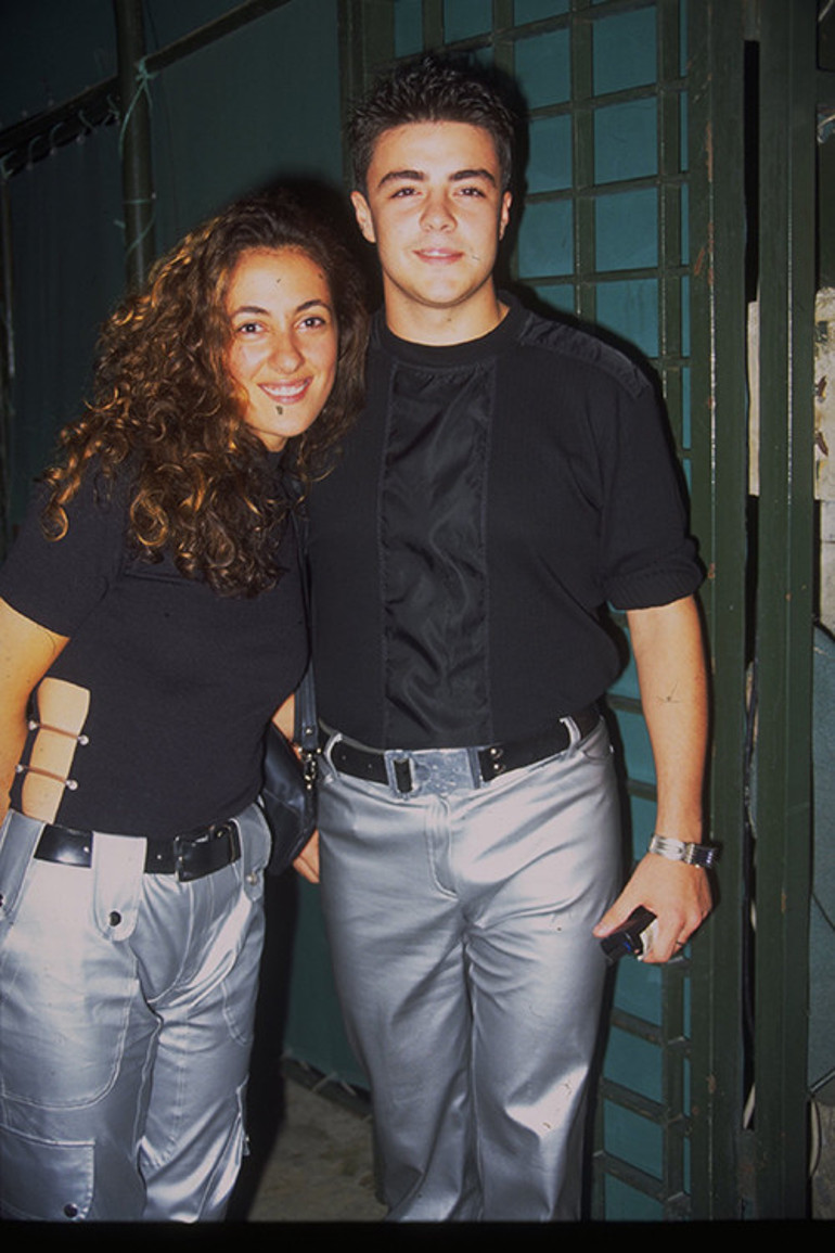 Yıllar geçti, gönül kapılarını başkaları çaldı... Ama onlar hiç unutulmadı: Ben aşkı seninle öğrendim