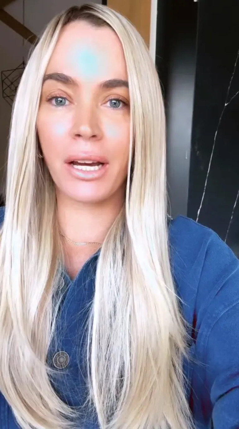 Ünlü oyuncu defalarca ameliyat oldu, bir türlü iyileşemedi… Kanser akciğerine sıçradı… Üç çocuğu için umutla savaşıyor