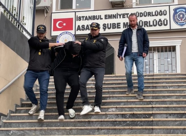 İstanbulun göbeğinde terör estirdiler Haraç çetesinin yazışmaları ortaya çıktı: Soldakine 3-4 tane atsanız yeter