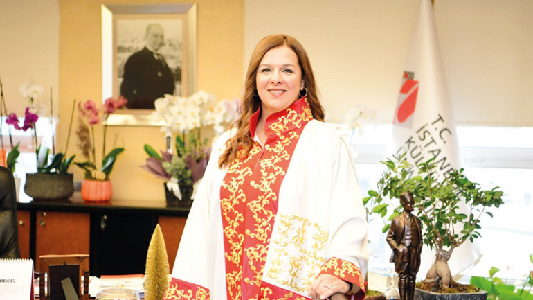 Bir başarı hikâyesi: Tarladan rektörlüğe