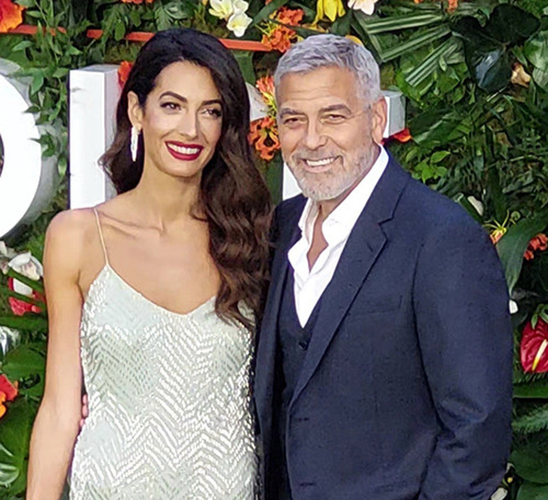 Dedikodular aldı başını gidiyor: İkiz çocuklarının iyiliği için ayrılığı göze aldılar