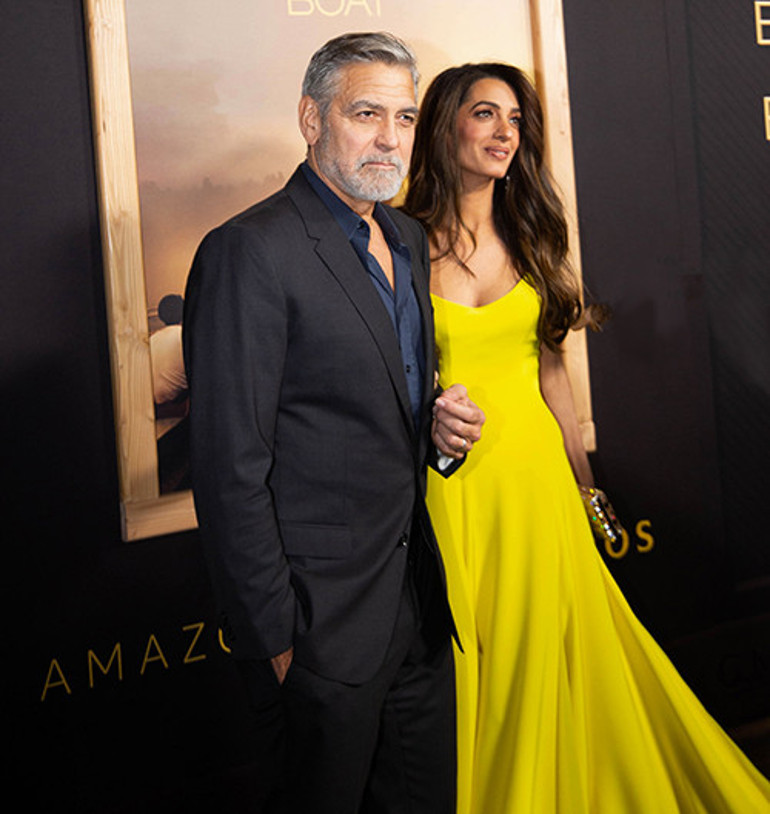 Dedikodular aldı başını gidiyor: İkiz çocuklarının iyiliği için ayrılığı göze aldılar