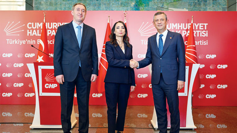 DEM Parti’den CHP’ye ziyaret... Özel’den İmralı yorumu: Karşı olmak ‘çözümüm yok’ demektir