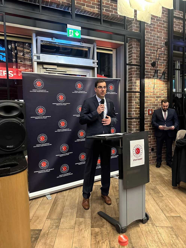 Stuttgart Başkonsolosu’ndan anlamlı iftar