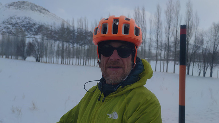 Eksi 18 derecede pedal çevirdi