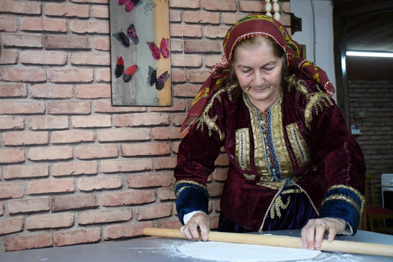 Geleneksel lezzet Melengücceği tatlısı ramazanda da tercih ediliyor