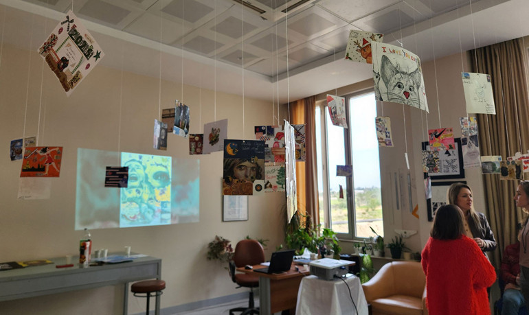 1. Posta Sanatı Sergisi açıldı: Serbest Uçuş 2024