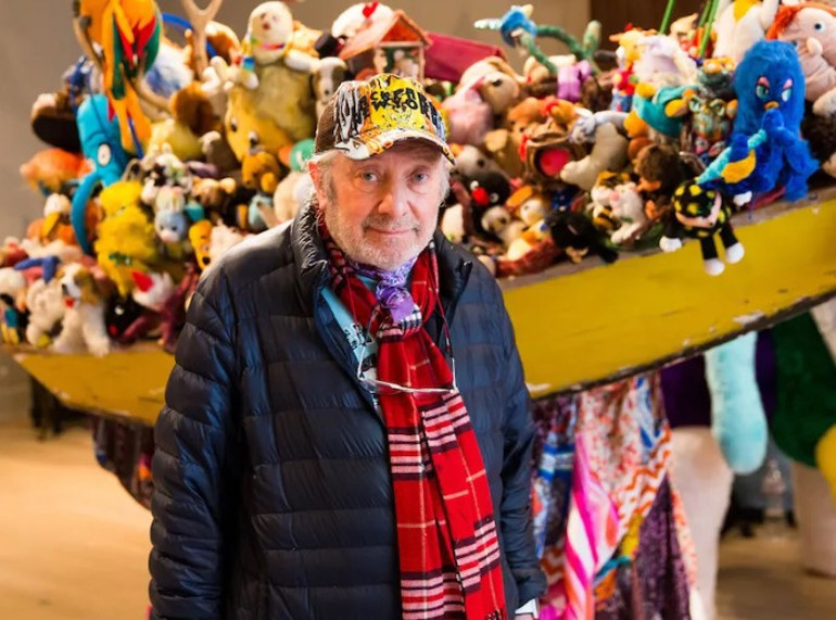 Tek sergi, çok sanatçı