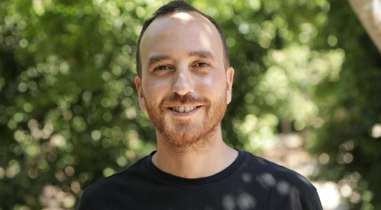 Tek sergi, çok sanatçı