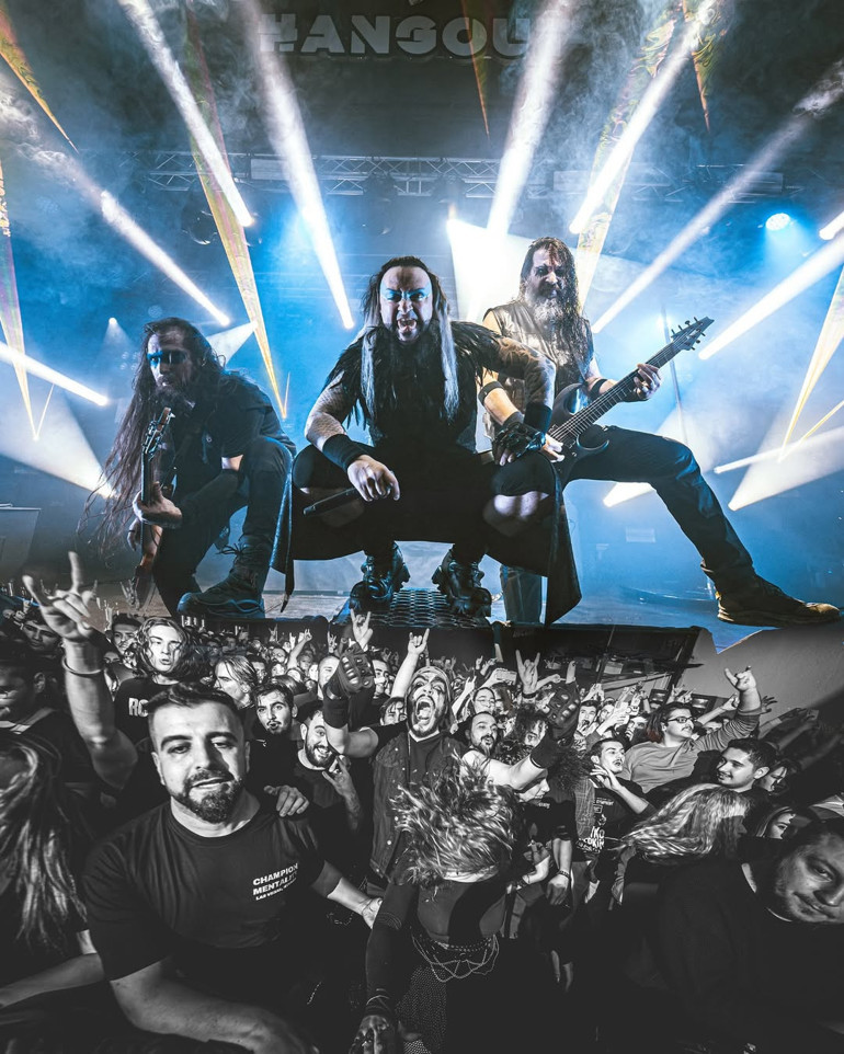 Tek sergi, çok sanatçı