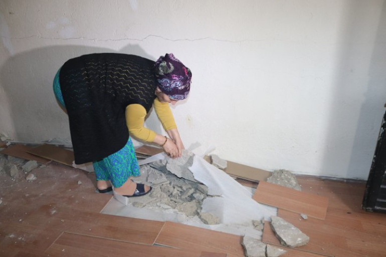 İzmirde vatandaşların tünel kâbusu Gece uyurken seslere uyanıyoruz