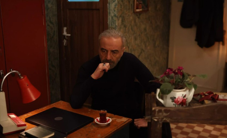 Sevgilisini küçük düşürdü Şanslı günündeysen bahşiş bile alabilirsin