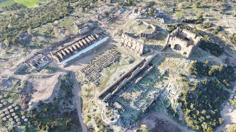 Bakan Ersoy Hürriyet’e konuştu: Türk arkeolojisinin altın çağı