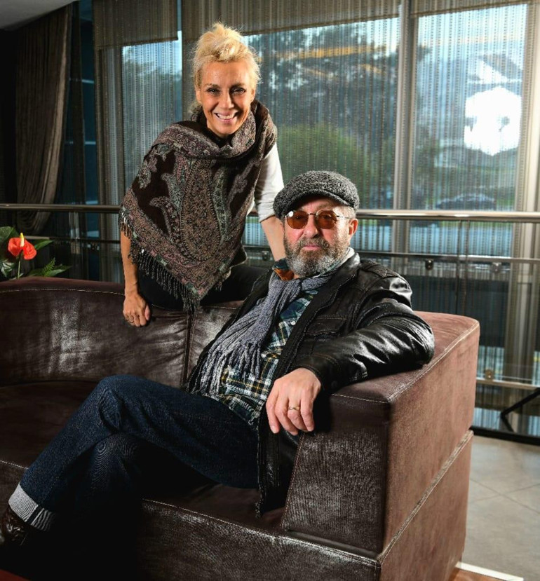 %100&MORE İlham Veren Sohbetler Erkan Can: Bizi çalışmak kurtarır Vanya Dayı -Çehov-