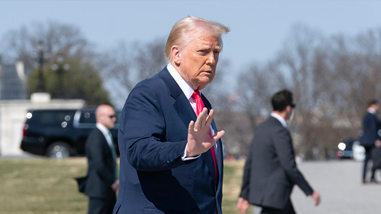 Trumptan 43 ülkeye seyahat yasağı hazırlığı: Liste ifşa oldu
