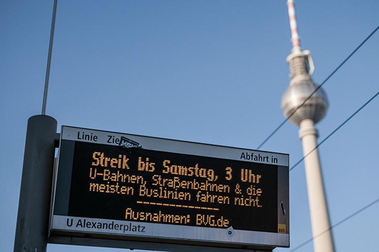 Berlin’de toplu taşımada grev