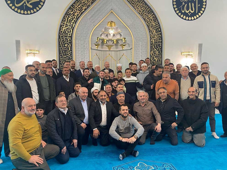 Süleyman Soylu, Almanya’da ramazan etkinliklerine katıldı