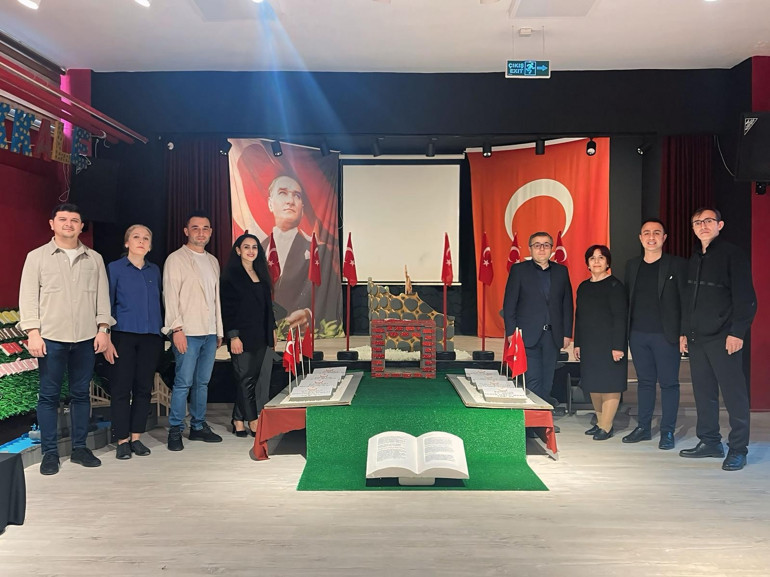 Tek hayali oraya gitmekti... Çanakkale’yi okula getirdi
