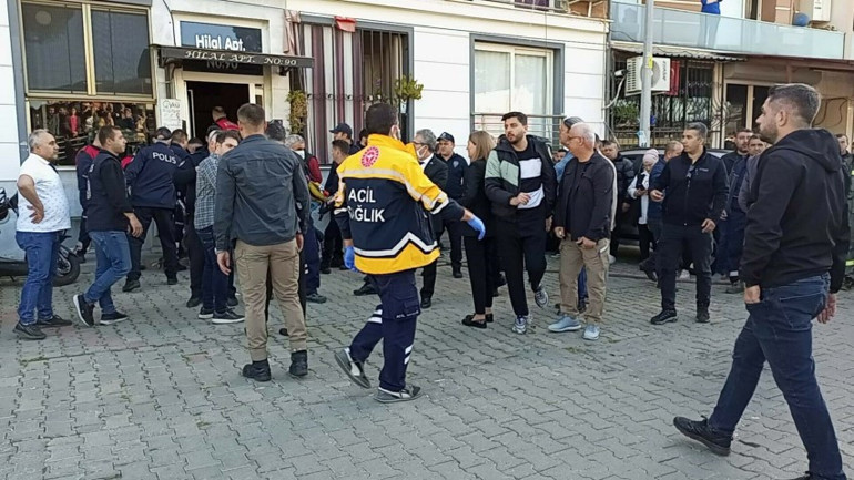 Bu acıya yürek dayanmaz: İtfaiye personeli, eşi ve 2 çocuğunu yangında kaybetti