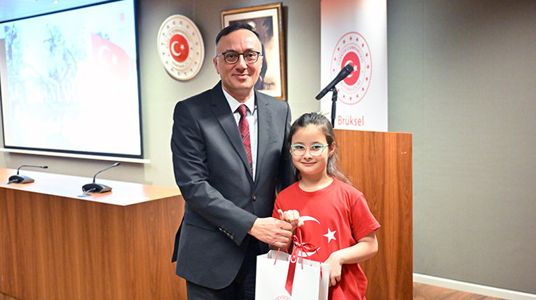 Kahramanlığın en büyük nişanesi: Çanakkale geçilmez