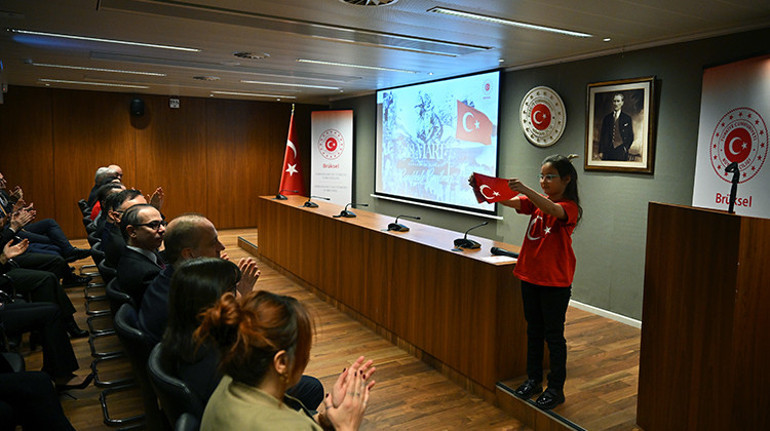 Kahramanlığın en büyük nişanesi: Çanakkale geçilmez