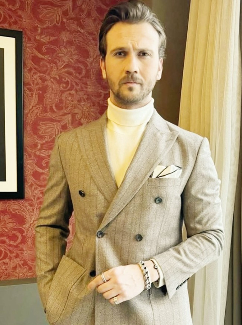 Kendine 1 milyonluk jest