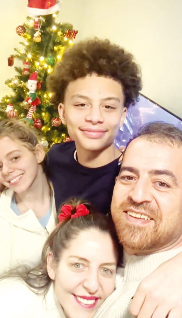 Can Kılıç annesinin kopyası