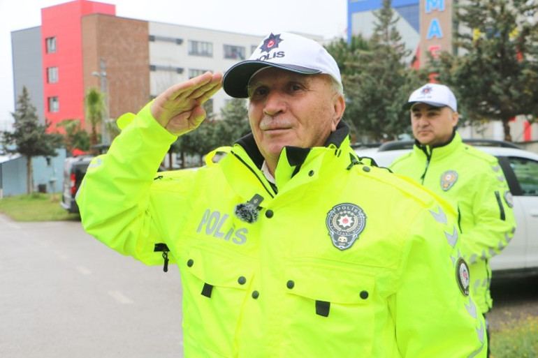 Polislik hayali sonunda gerçek oldu | 68 yaşında bu üniformayı giymek, çok güzel bir şey