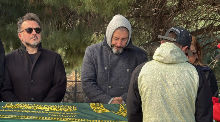 Vasiyeti yerine geldi... Tanyeli gözyaşlarıyla son yolculuğuna uğurlandı