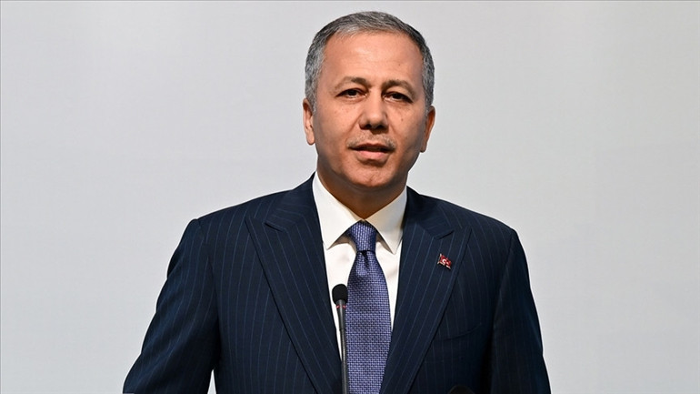 Son dakika: İBB Başkanı Ekrem İmamoğlu gözaltında İfade işlemleri sürüyor... Bakan Yerlikayadan Saraçhane açıklaması