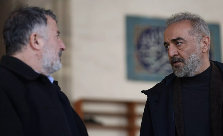 Yıllar sonra ortaya çıkan oğlunun hasta olduğunu öğrendi