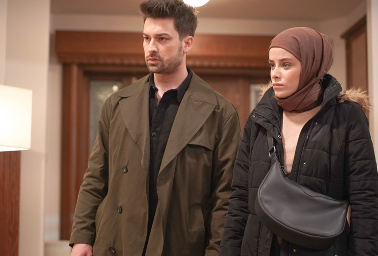 Münevver isyanda... Savaş başladı