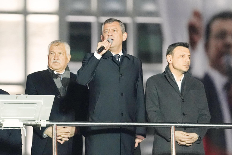 Erdoğan’ı hapse attıklarında sokaklar ne durumdaydı