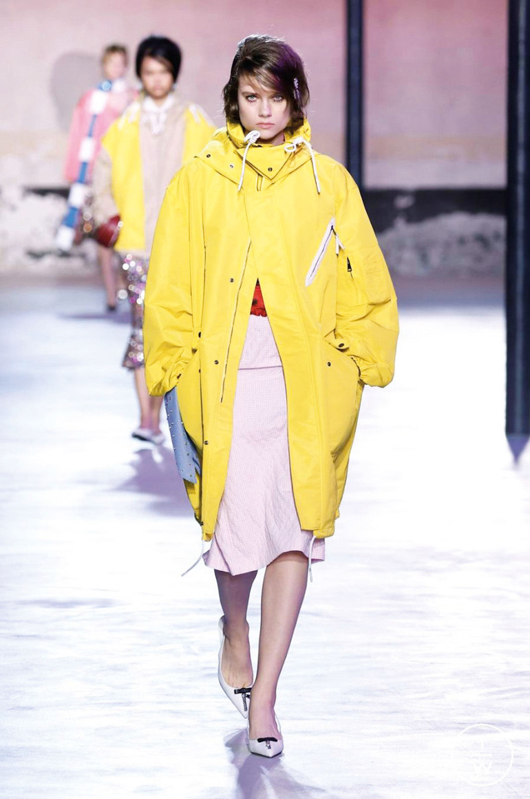 Dış giyime bahar geldi