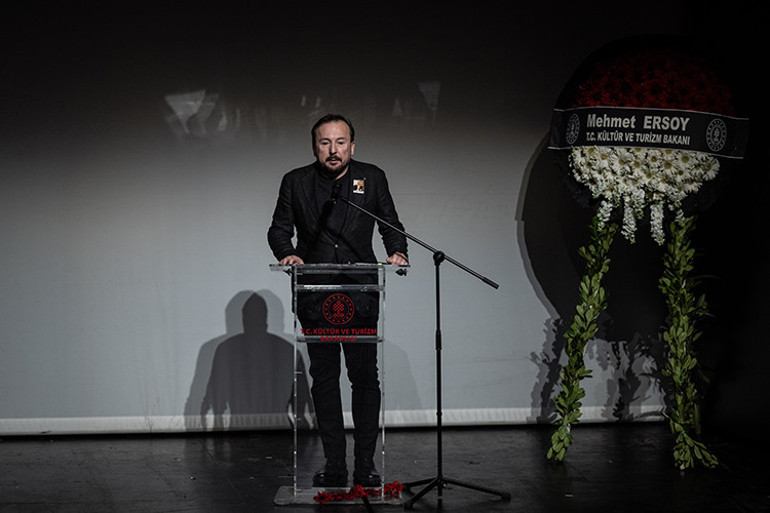 Osman Sınava veda... Gözyaşları sel oldu: Ağlamayacağım diye söz vermiştim