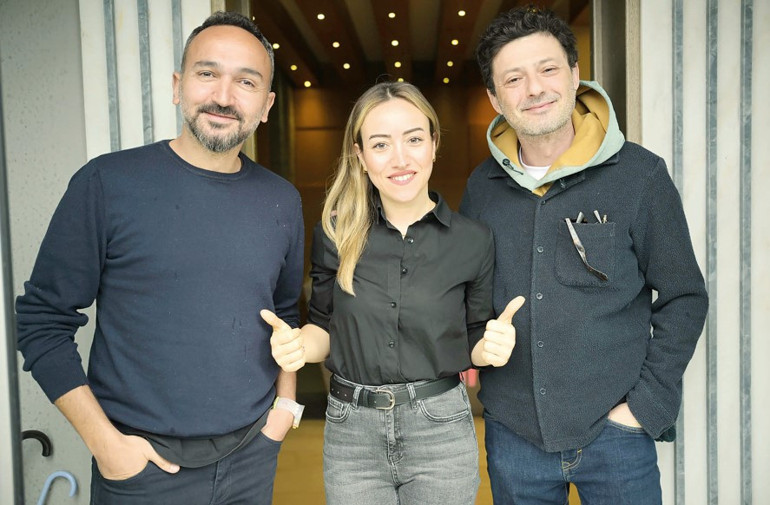 Serkan ve Hayrinin maceraları... Gülmek isteyen bizi izlesin