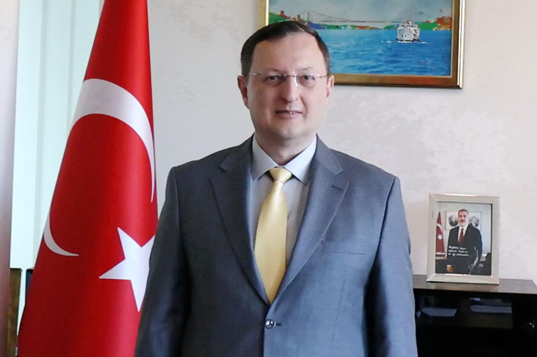 Yeni Berlin Büyükelçimiz Gökhan Turan göreve başladı