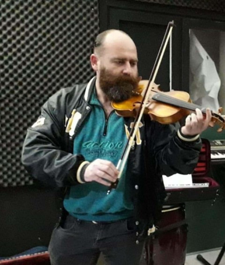 İzmirdeki elektrik faciasında 2 kişi hayatını kaybetmişti... İnanç Öktemayın ailesi şikayetinden vazgeçti