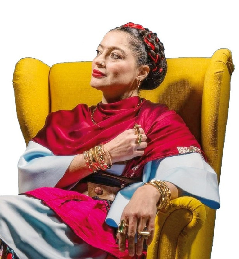 Mine Çayıroğlu Frida rolüyle tiyatroda