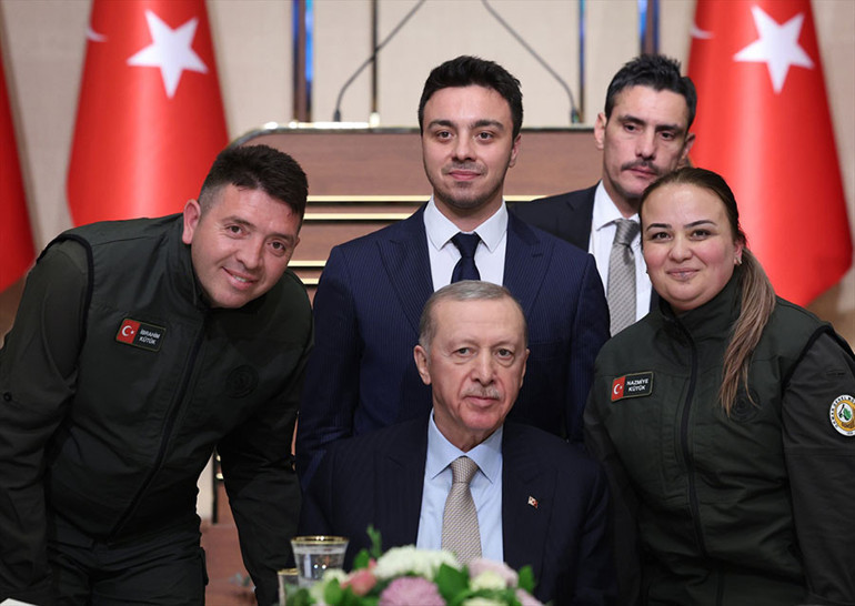 Son dakika haberi... Cumhurbaşkanı Erdoğan açıkladı: Ramazan Bayramı tatili 9 gün oldu
