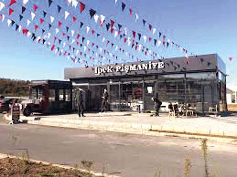 En iyi 10 yol üstü lezzet alışveriş durağı: ‘Yoldan çıkmaya’ değer...
