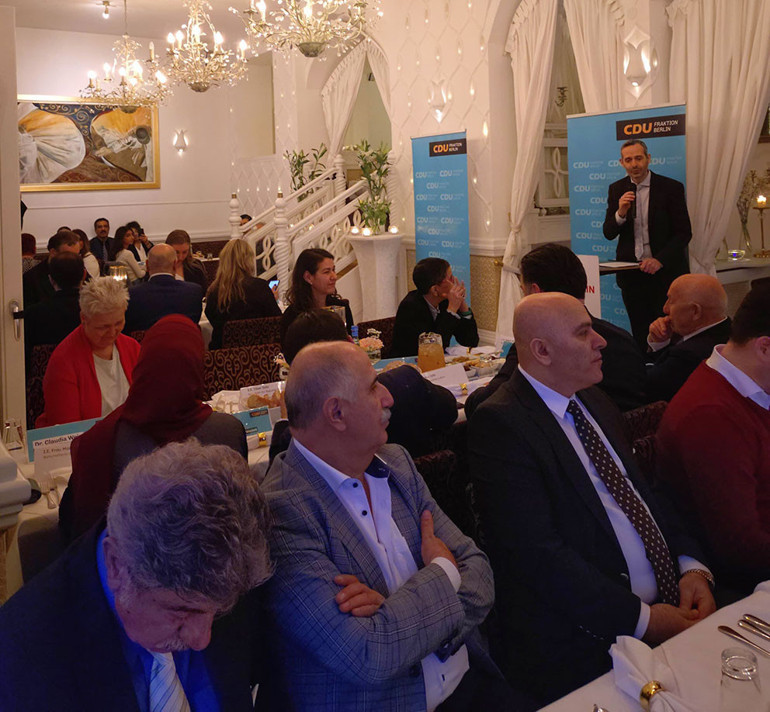 CDU farklı dinleri iftarda buluşturdu