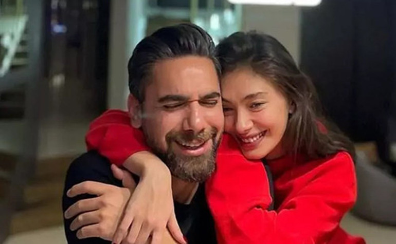Mutluluğun fotoğrafı böyle olur işte... Aşkın yaşı sorulur mu hiç