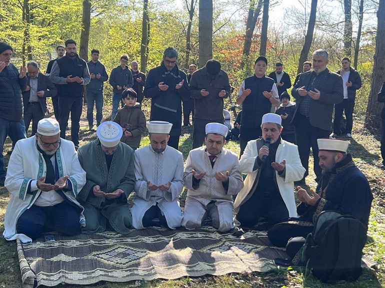 Avrupa’da bayram coşkusu