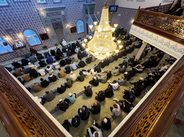 Avrupa’da bayram coşkusu