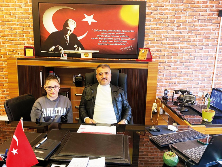 Harikasın Ebrar... İtalya’dan altın madalyayla yurda döndü