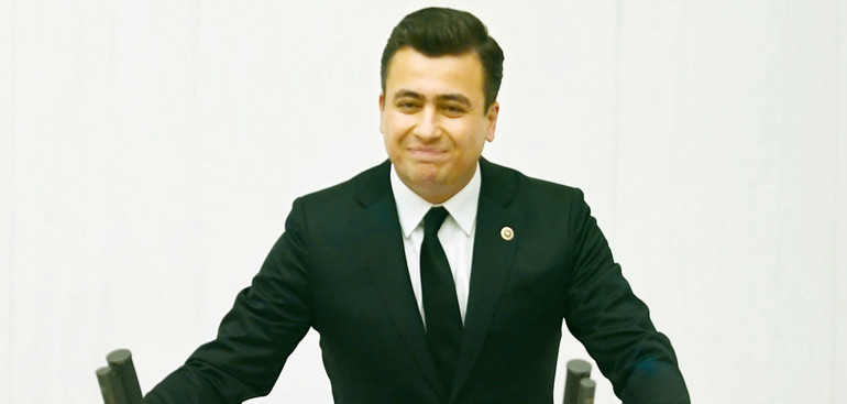 Volkan Konak’ın ardından... Ağaçlar ayakta ölür