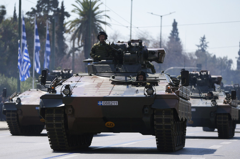 Yunanistandan 25 milyar Euroluk hamle: 12 yıllık silahlanma programı