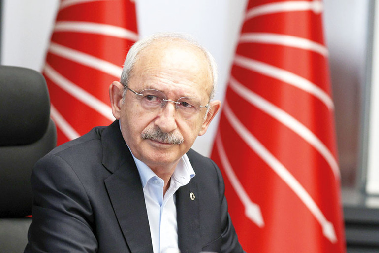 Durup dururken yenilmek istemek
