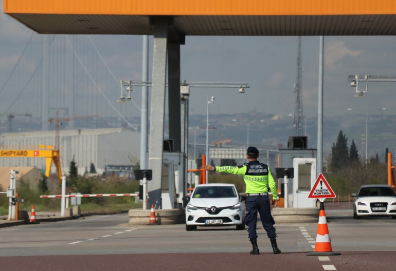İstanbul-İzmir Otoyolu ile Osmangazi Köprüsünde dönüş haraketliliği başladı